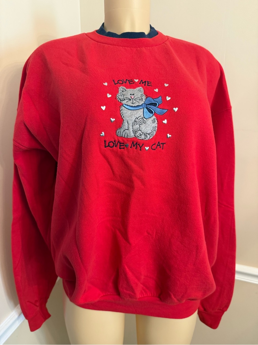 Red 'Love My Cat' Embroidered Cat Sweatshirt